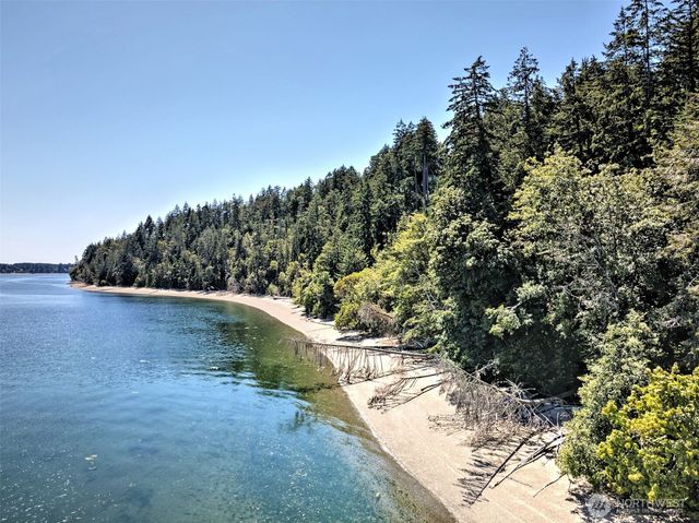 80 E Tamarack Lane, Shelton, WA 98584