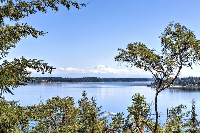 80 E Tamarack Lane, Shelton, WA 98584