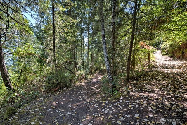 80 E Tamarack Lane, Shelton, WA 98584