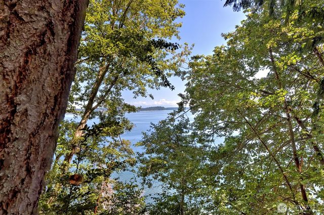 80 E Tamarack Lane, Shelton, WA 98584