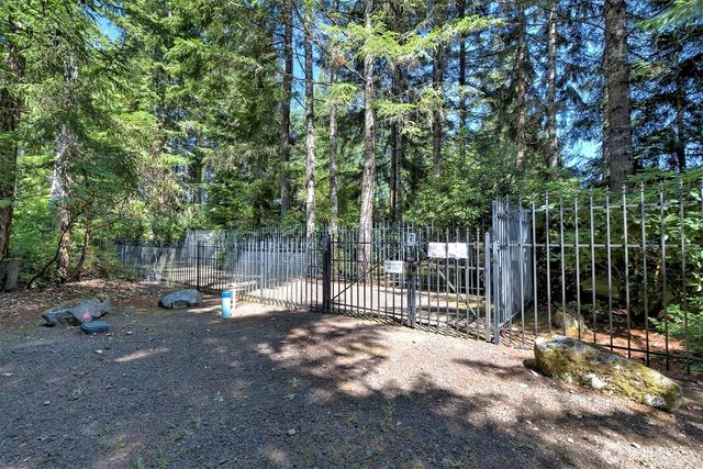 80 E Tamarack Lane, Shelton, WA 98584