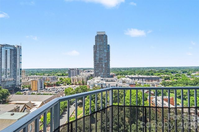 210 N Church Street 1604, Charlotte, NC 28202
