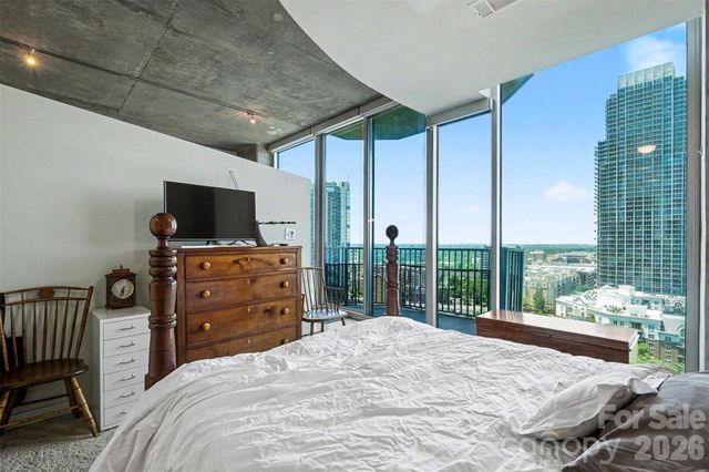 210 N Church Street 1604, Charlotte, NC 28202