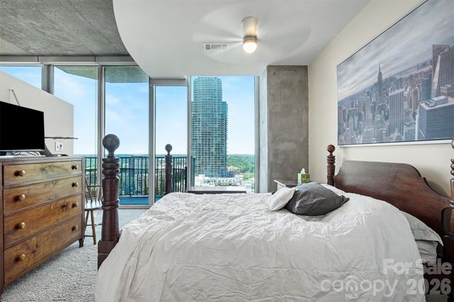 210 N Church Street 1604, Charlotte, NC 28202