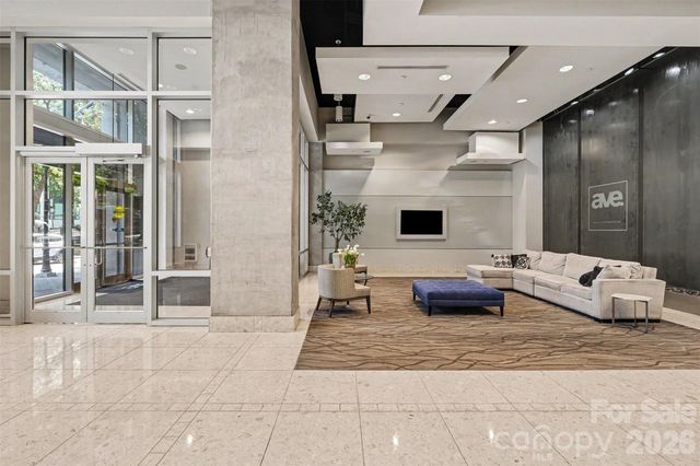 210 N Church Street 1604, Charlotte, NC 28202