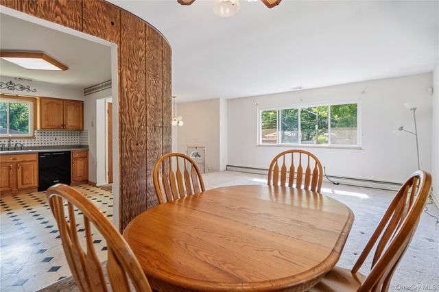 417 Winters Drive N, Mastic, NY 11950