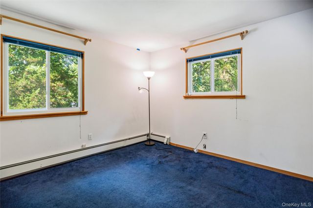 417 Winters Drive N, Mastic, NY 11950