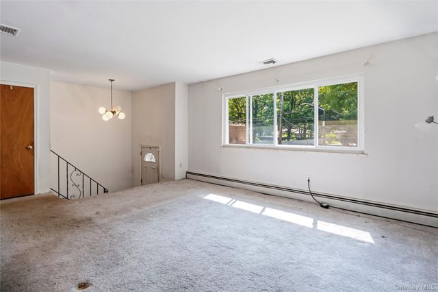 417 Winters Drive N, Mastic, NY 11950
