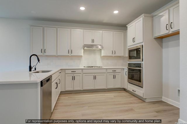 12831 Lower Peach Way, Schertz, TX 78108
