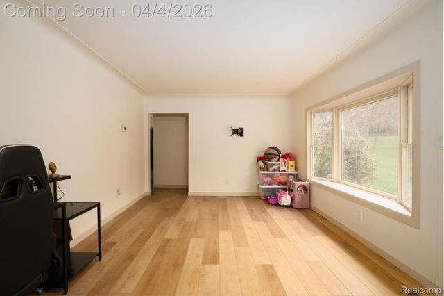 1530 S Baldwin Road, Orion Charter Township, MI 48360