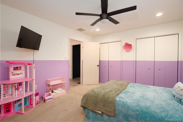 1530 S Baldwin Road, Orion Charter Township, MI 48360