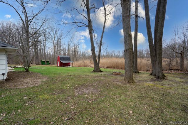1530 S Baldwin Road, Orion Charter Township, MI 48360