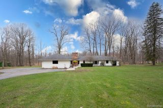 1530 S Baldwin Road, Orion Charter Township, MI 48360
