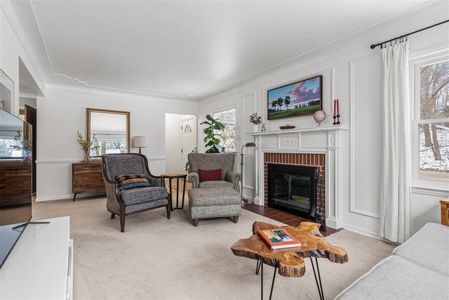 1737 Greenlawn Avenue, Kalamazoo, MI 49006