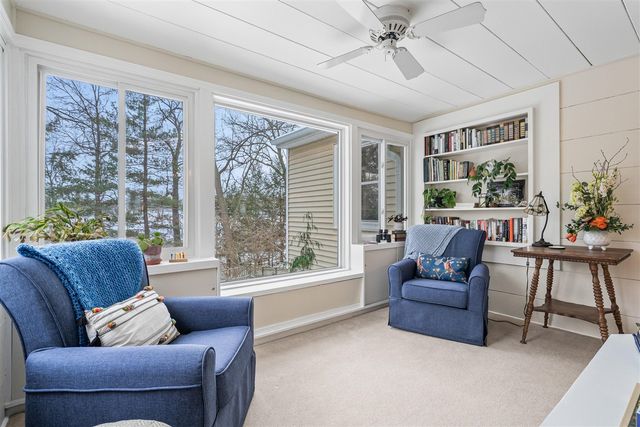 1737 Greenlawn Avenue, Kalamazoo, MI 49006