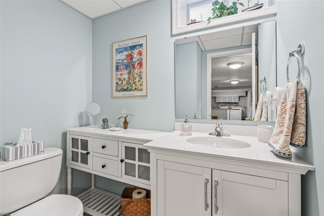 1737 Greenlawn Avenue, Kalamazoo, MI 49006