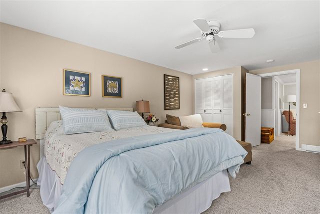 1737 Greenlawn Avenue, Kalamazoo, MI 49006