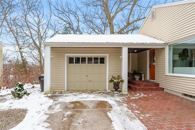 1737 Greenlawn Avenue, Kalamazoo, MI 49006