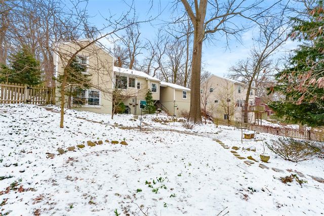 1737 Greenlawn Avenue, Kalamazoo, MI 49006