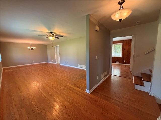 1395 Siesta Lane, Marietta, GA 30062