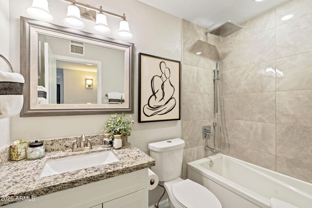 6701 E LATHAM Street, Scottsdale, AZ 85257