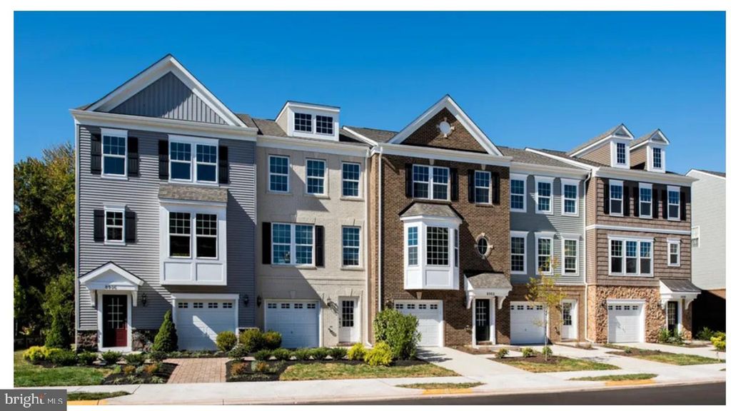 8885 QUEENSFERRY RD, Manassas, VA 20112