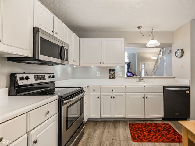 2926 Cross Creek Circle, Westfield, IN 46074