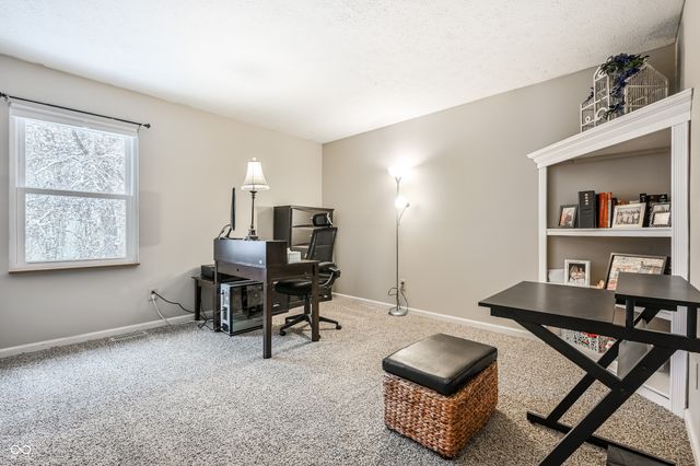 2926 Cross Creek Circle, Westfield, IN 46074