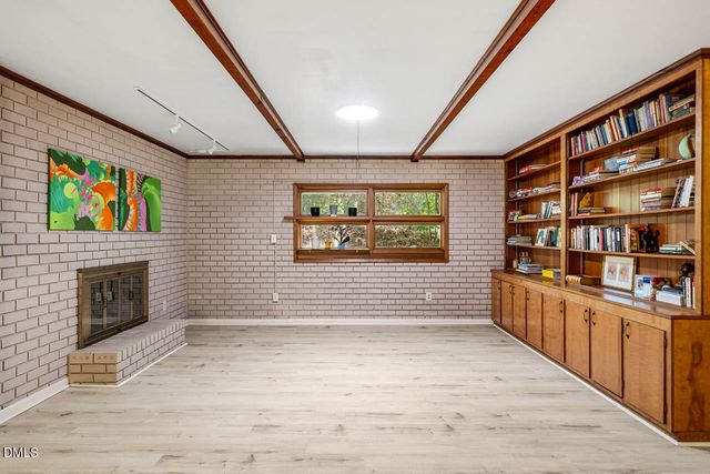 404 Morgan Creek Road, Chapel Hill, NC 27517