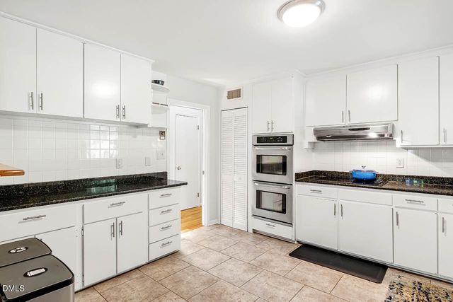 404 Morgan Creek Road, Chapel Hill, NC 27517