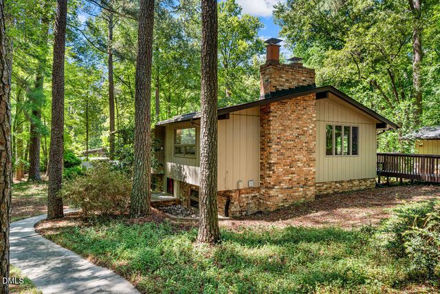 404 Morgan Creek Road, Chapel Hill, NC 27517