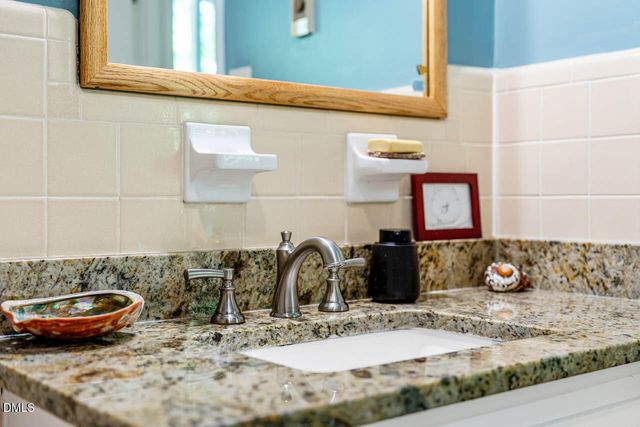 404 Morgan Creek Road, Chapel Hill, NC 27517