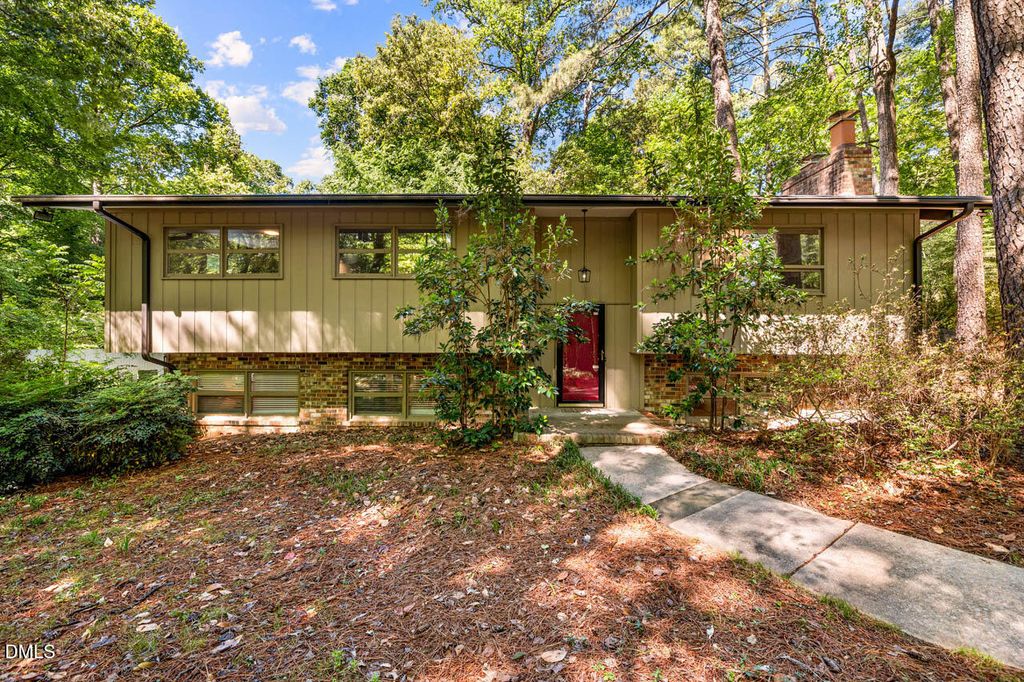 404 Morgan Creek Road, Chapel Hill, NC 27517