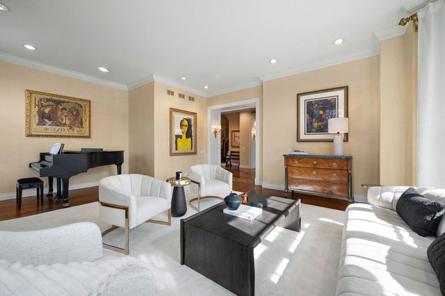 255 Harbor Street, Glencoe, IL 60022