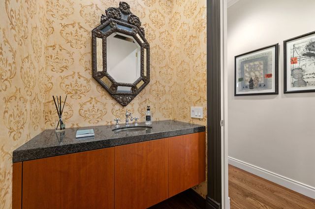 255 Harbor Street, Glencoe, IL 60022