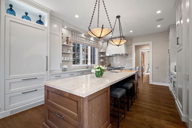 255 Harbor Street, Glencoe, IL 60022