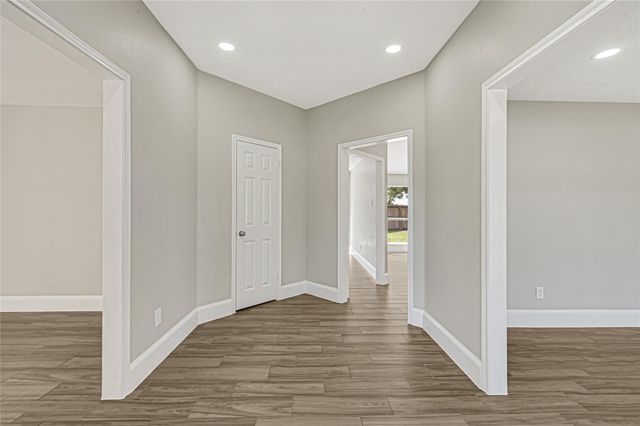 2506 Walnut Grove Court, Pearland, TX 77584