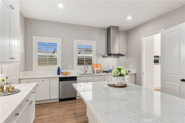 22 Calliope, Lake Forest, CA 92630