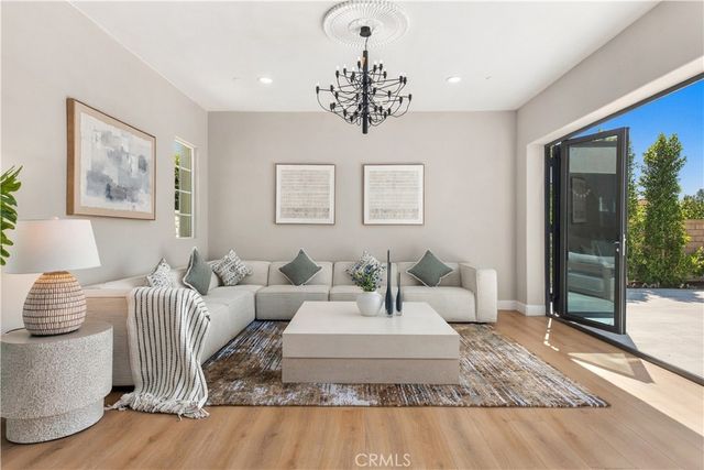 22 Calliope, Lake Forest, CA 92630