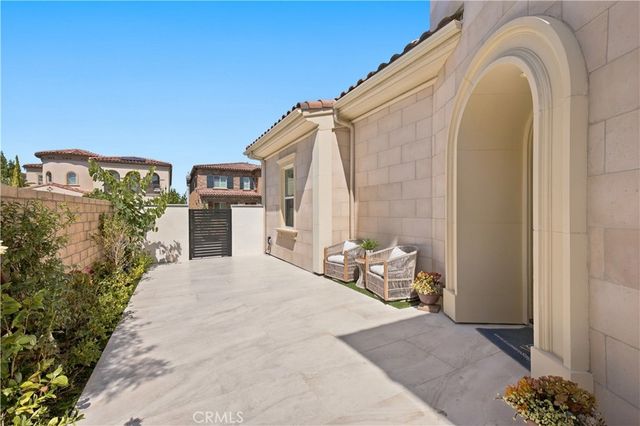 22 Calliope, Lake Forest, CA 92630