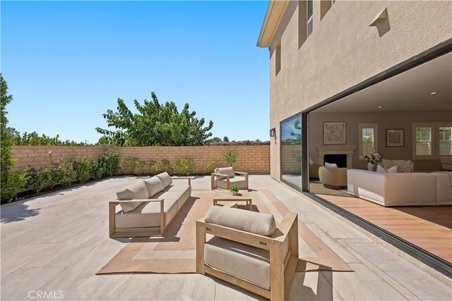 22 Calliope, Lake Forest, CA 92630