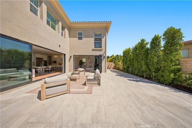 22 Calliope, Lake Forest, CA 92630