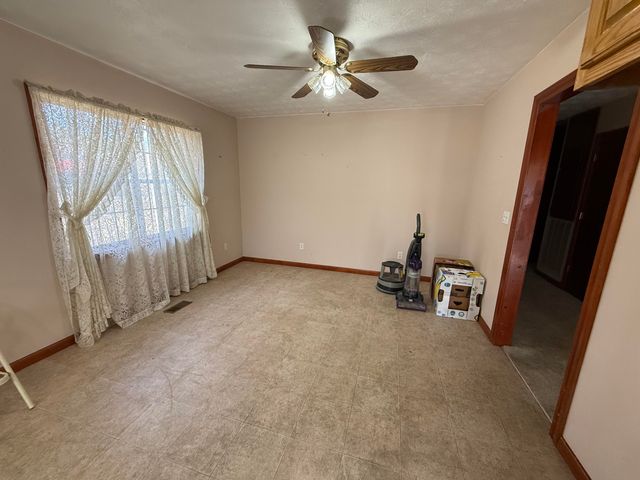 115 Lake Shore Drive, Pikeville, TN 37367