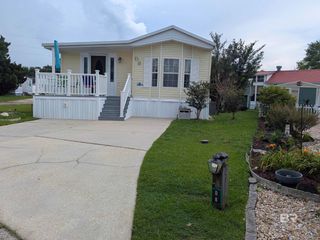 24711 Miflin Road D8, Elberta, AL 36530