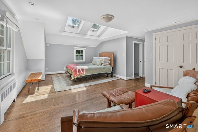 50 Woodridge Circle, West Hartford, CT 06107