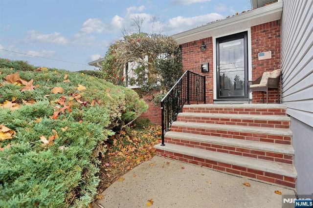 787 Schaefer Avenue, Oradell, NJ 07649