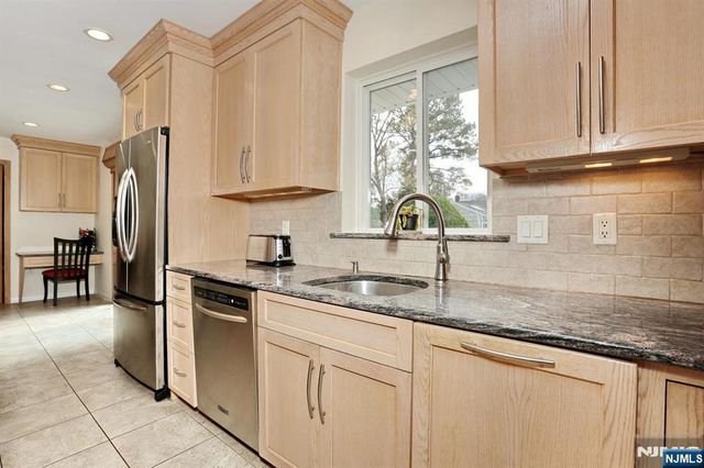 787 Schaefer Avenue, Oradell, NJ 07649