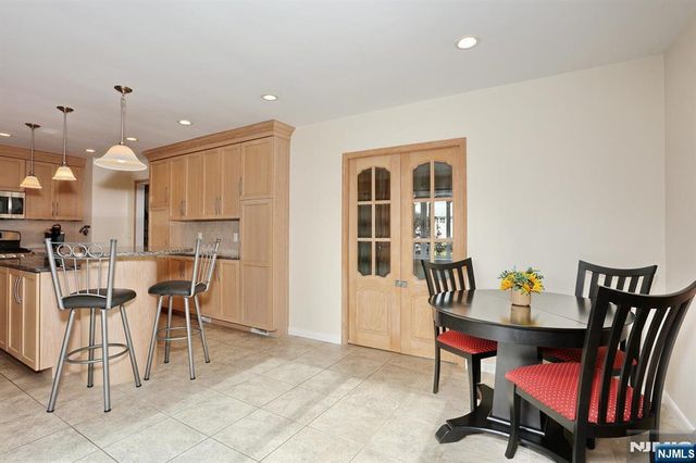 787 Schaefer Avenue, Oradell, NJ 07649