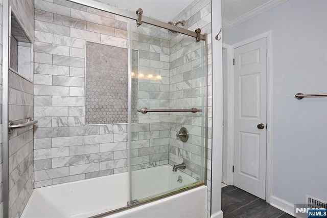 787 Schaefer Avenue, Oradell, NJ 07649