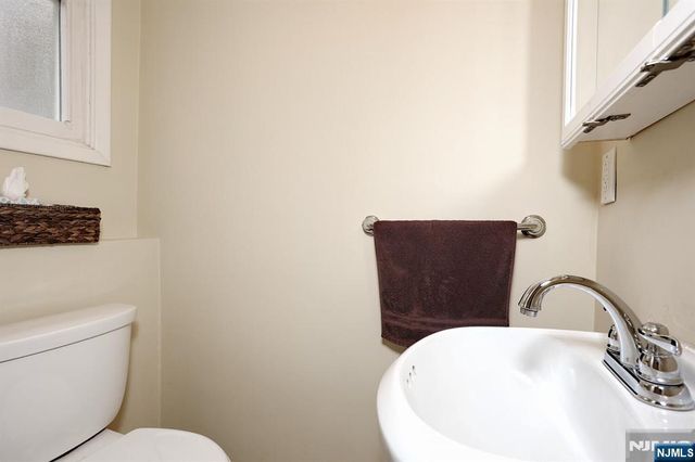 787 Schaefer Avenue, Oradell, NJ 07649